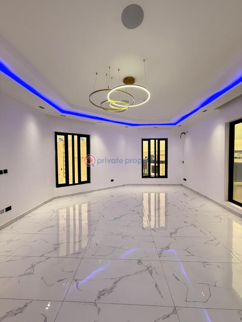 7 bedroom Detached Duplex For Sale Pinnock Estate Chevron Drive Lekki Lagos - 7