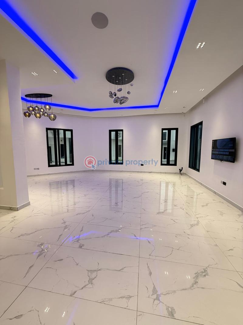 7 bedroom Detached Duplex For Sale Pinnock Estate Chevron Drive Lekki Lagos - 4