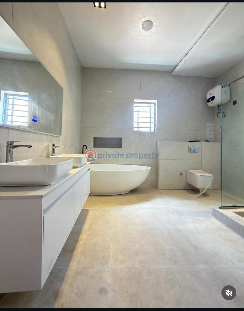 7 bedroom Detached Duplex For Sale Ikeja GRA Lagos - 3