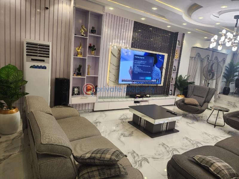 7 bedroom Duplex For Sale Eneme Enugu Area  - 3