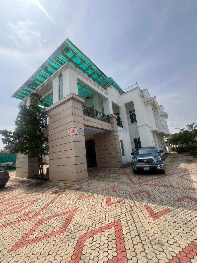 7 bedroom House For Sale Guzape Abuja Phase 1  - 0