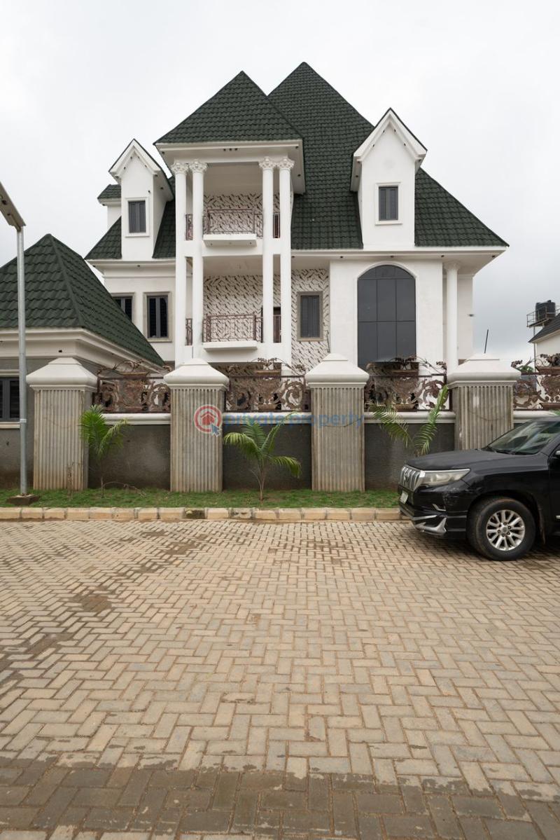 7 bedroom Penthouse For Sale Karsana Abuja Phase 3  - 11
