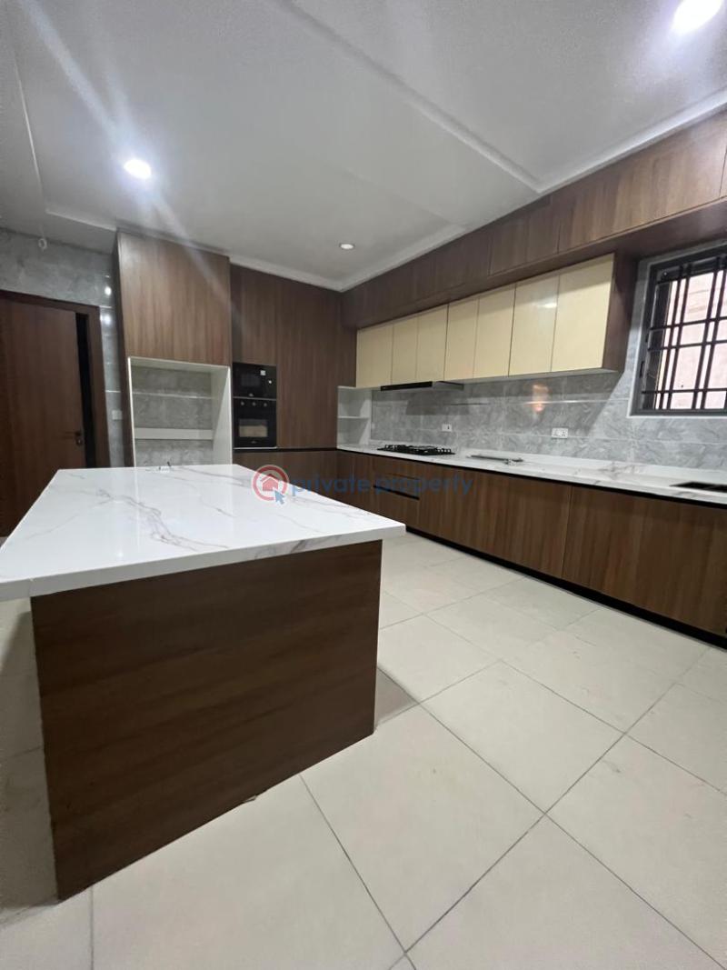 7 bedroom House For Sale Wuye Abuja Phase 2  - 1