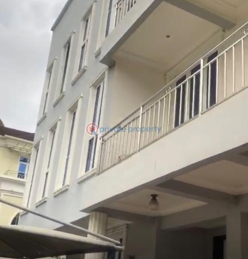 7 bedroom Office For Rent Ikeja GRA Lagos