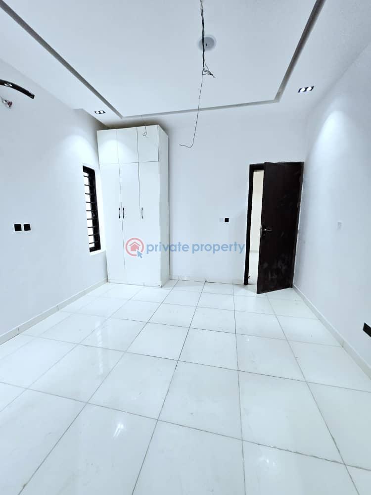 5 bedroom Detached Duplex For Sale Orchid Road Chevron Drive Lekki Lagos - 9