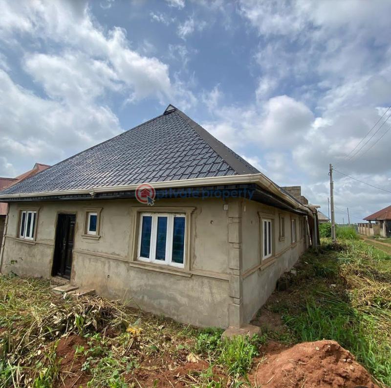 4 bedroom Bungalow For Sale Kamta Housing Estate. Abeokuta Ogun - 7