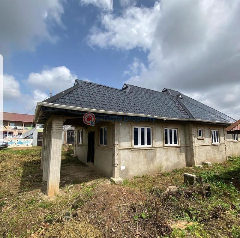 4 bedroom Bungalow For Sale Kamta Housing Estate. Abeokuta Ogun - 5