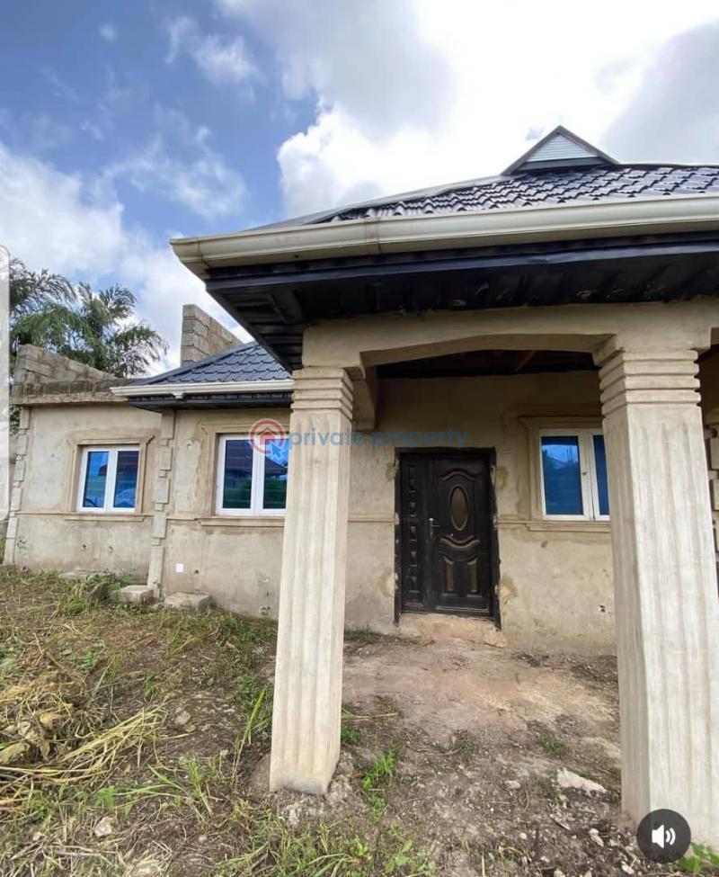 4 bedroom Bungalow For Sale Kamta Housing Estate. Abeokuta Ogun - 9