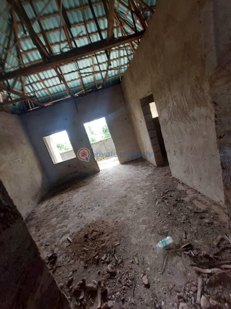 4 bedroom Detached Bungalow For Sale Laderin Estate Agunrete Ikereku. Oke Mosan Abeokuta Ogun - 2