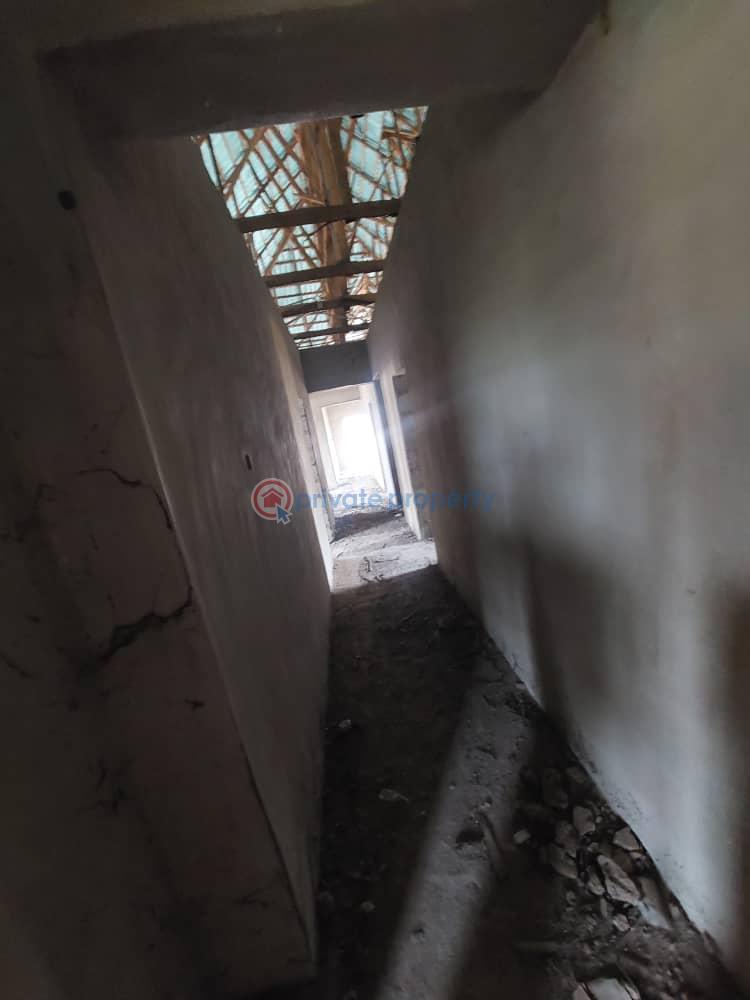 4 bedroom Detached Bungalow For Sale Laderin Estate Agunrete Ikereku. Oke Mosan Abeokuta Ogun - 3