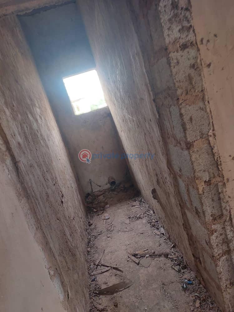 4 bedroom Detached Bungalow For Sale Laderin Estate Agunrete Ikereku. Oke Mosan Abeokuta Ogun - 11