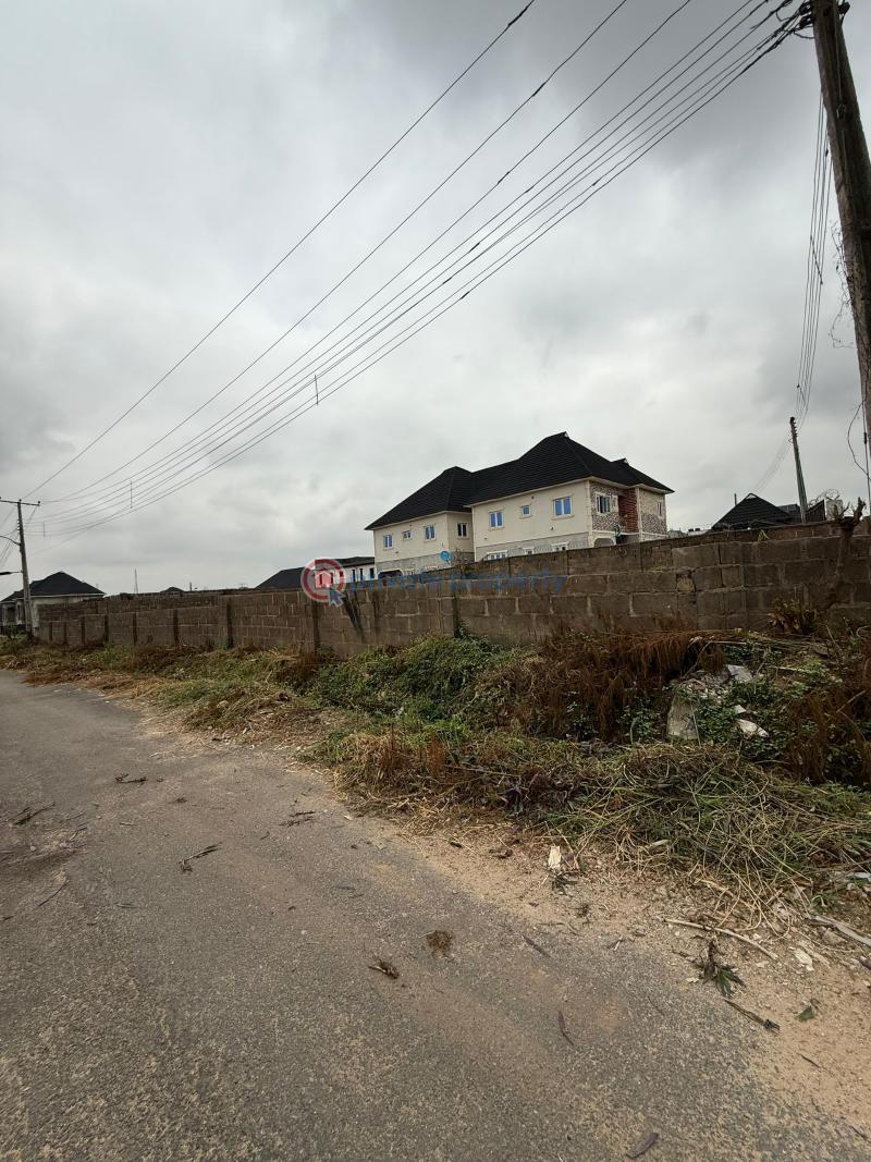 Residential Land For Sale Carlton Gate Estate Akobo Ibadan Oyo - 1