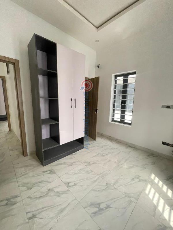 4 bedroom Detached Duplex For Sale Chevron Drive Lekki Lagos - 8