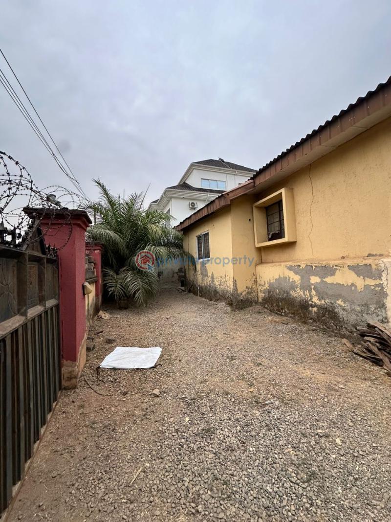 House For Sale Wuse Zone 3 Zone 1-7 Abuja Phase 1  - 5