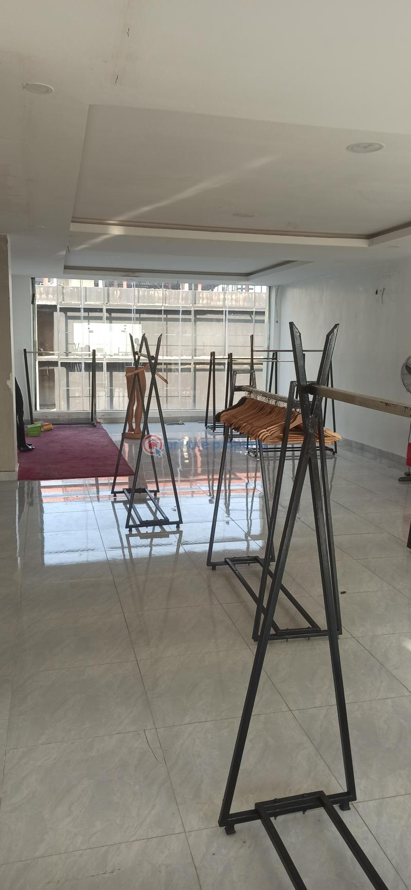 Shop For Rent Wuse II Abuja Phase 1  - 5