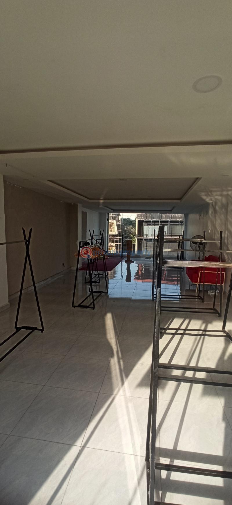 Shop For Rent Wuse II Abuja Phase 1  - 2