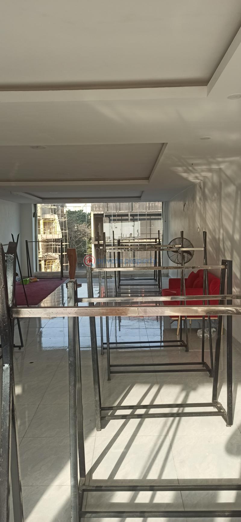 Shop For Rent Wuse II Abuja Phase 1  - 4