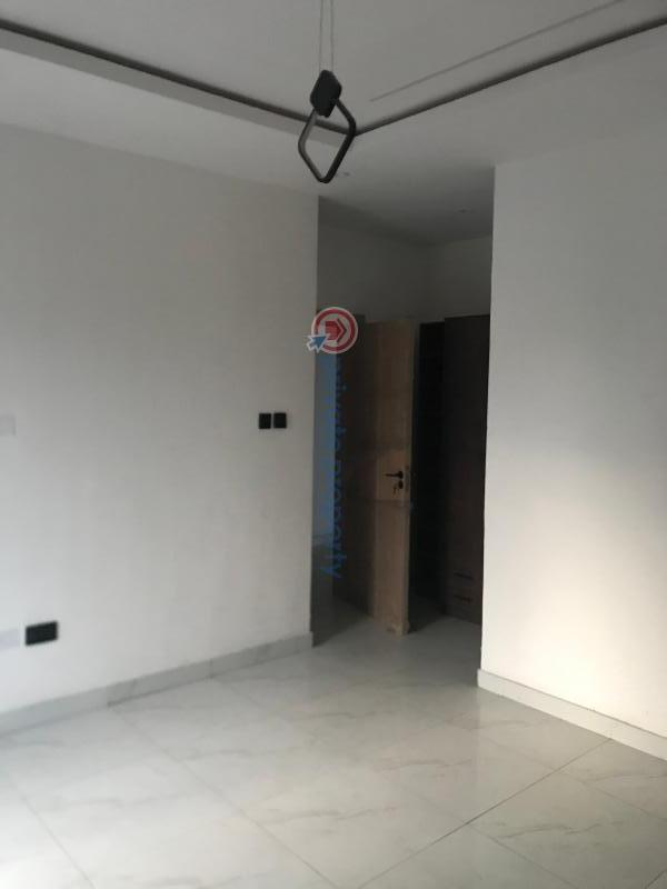 2 bedroom Block Of Flats For Sale Ologolo Lekki Lagos - 6
