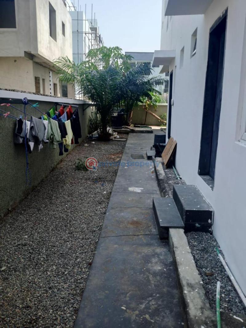 7bedroom fully detached duplex with bq and pool - 2 7 bedroom Detached Duplex For Rent Pinnock Beach Estate Osapa Lekki Lagos - 2