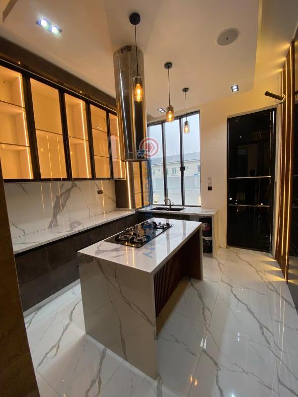 5 bedroom Detached Duplex For Sale Chevron Drive Lekki Lagos - 7