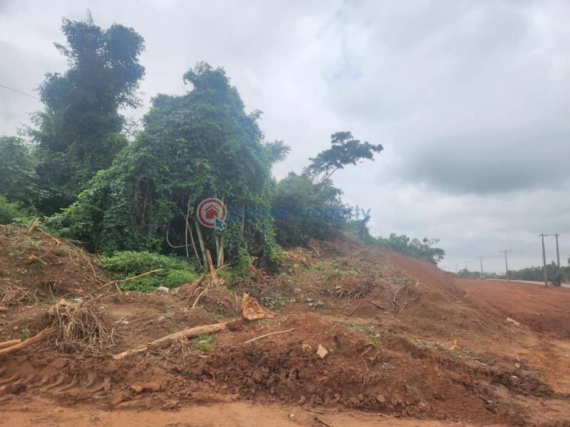 Industrial Land For Sale Along Ijebu Ode , Gbaro, Idi Ayunre Odo ona Ibadan Oyo - 1