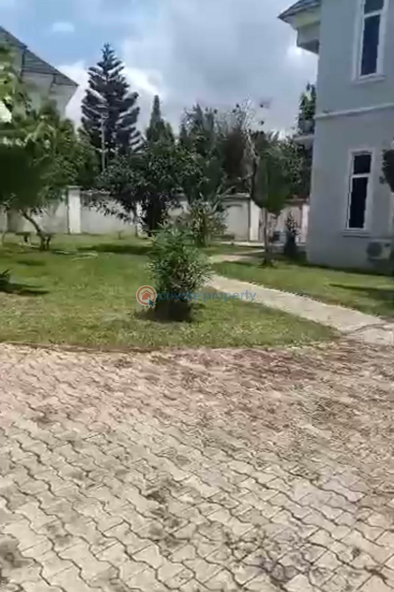 8 bedroom Detached Duplex For Sale Maitama Abuja Phase 1  - 1