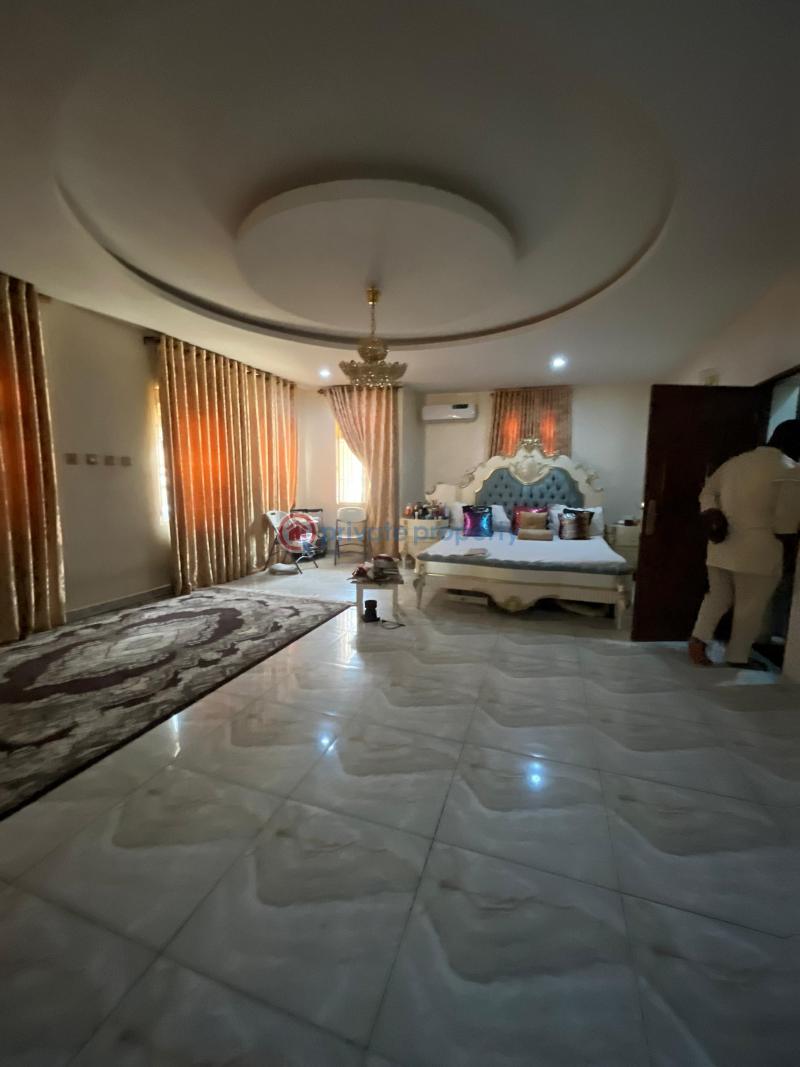 8 bedroom Detached Duplex For Sale Kaura Abuja Phase 2  - 0