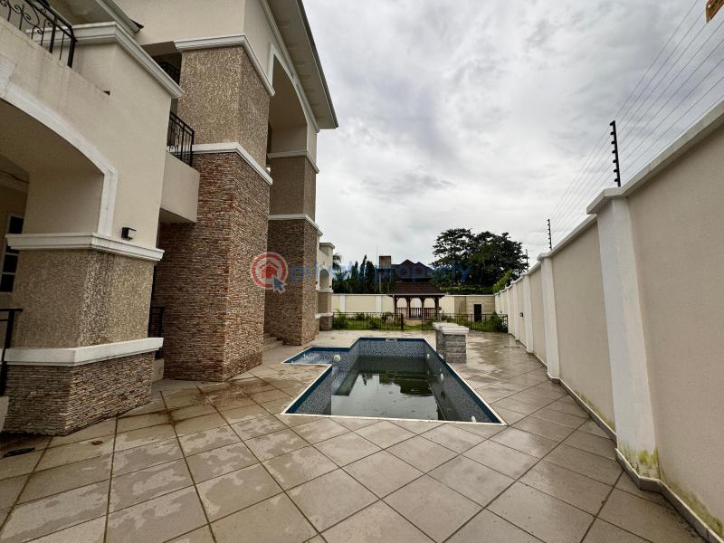 8 bedroom detached duplex with pool - 2 8 bedroom Detached Duplex For Sale Maitama Abuja Phase 1  - 2