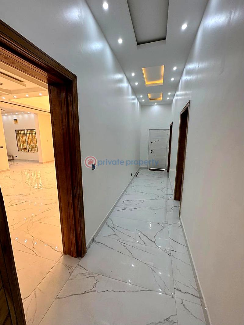 8 bedroom Flat & Apartment For Sale Lekki Lagos - 5