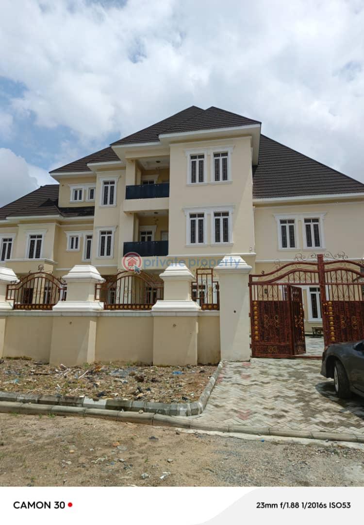 8 bedroom Detached Duplex For Sale Gwarimpa Abuja Phase 3 