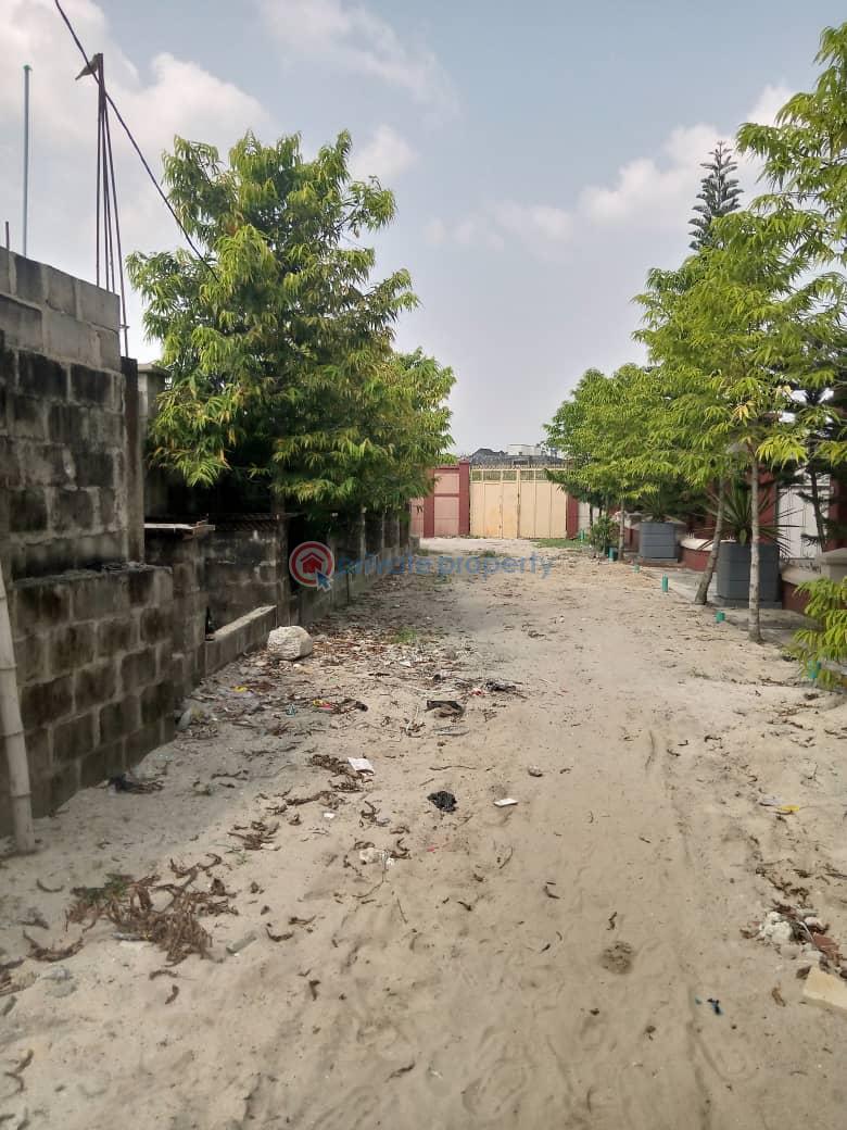 Mixed use Land For Sale Behind Emmy Hotel, Lakowe Golf Lakowe Ajah Lagos - 9