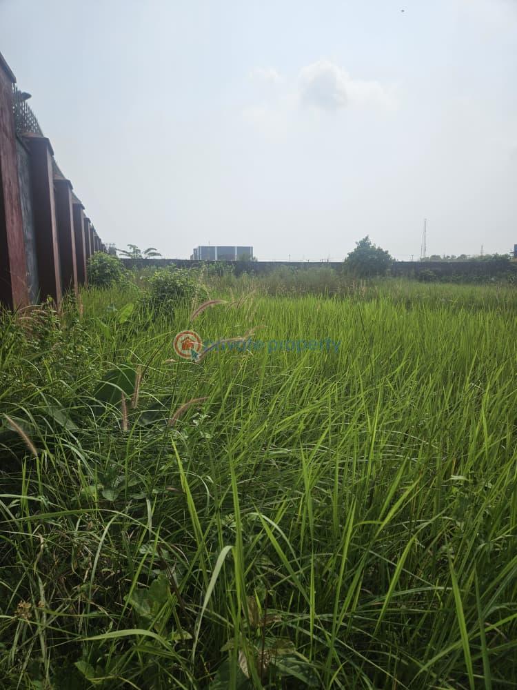 Mixed use Land For Sale Behind Emmy Hotel, Lakowe Golf Lakowe Ajah Lagos - 0
