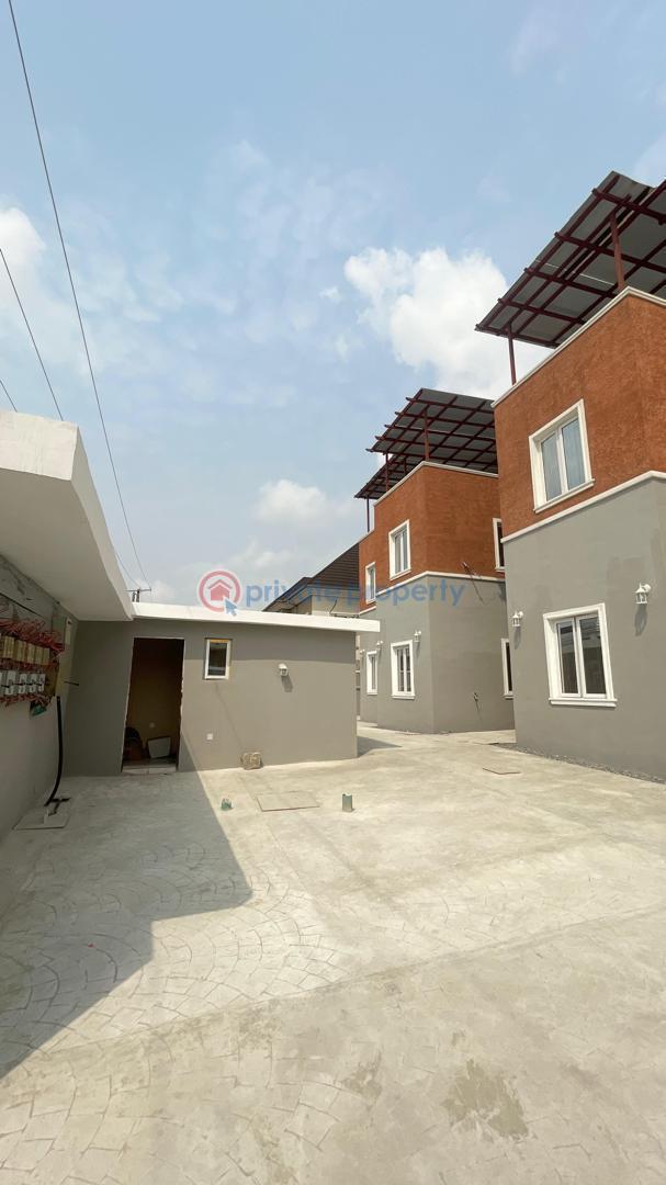 8 units of 3 bedroom apartment, 2 units of 3 bedroom penthouse - 17 Block Of Flats For Sale Lekki Phase 1 Lagos - 17