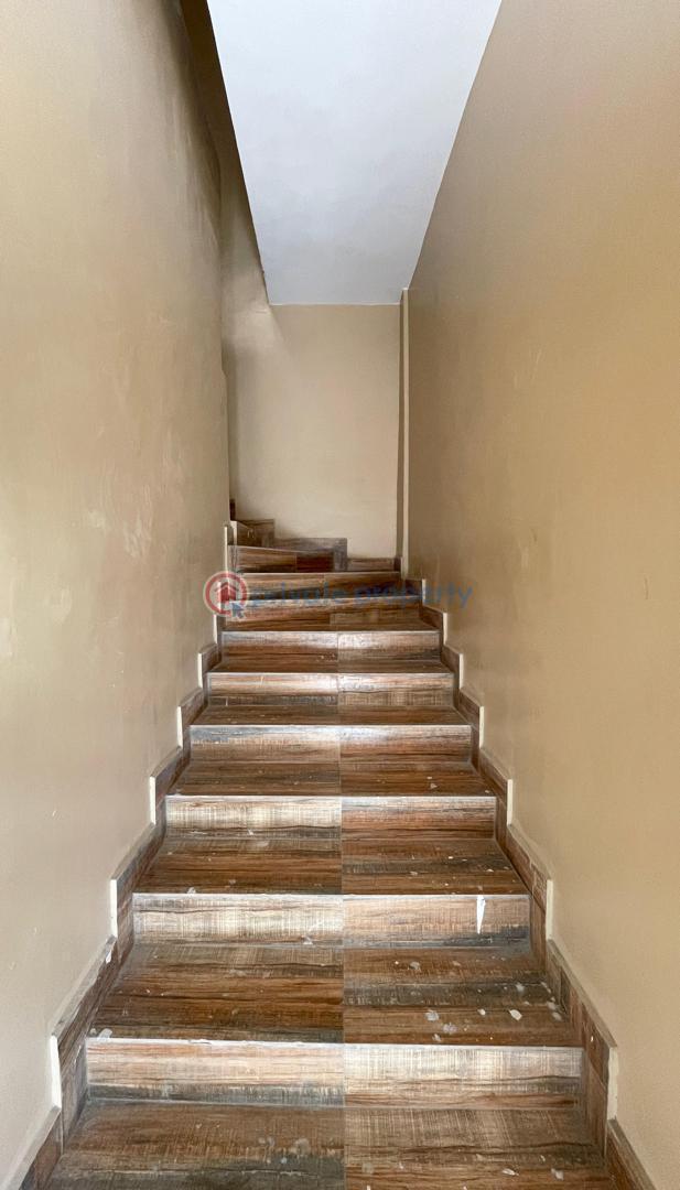 8 units of 3 bedroom apartment, 2 units of 3 bedroom penthouse - 31 Block Of Flats For Sale Lekki Phase 1 Lagos - 31