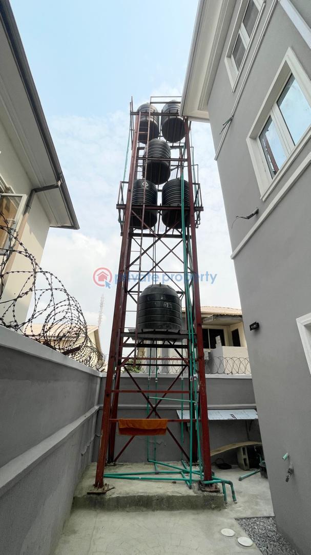8 units of 3 bedroom apartment, 2 units of 3 bedroom penthouse - 20 Block Of Flats For Sale Lekki Phase 1 Lagos - 20