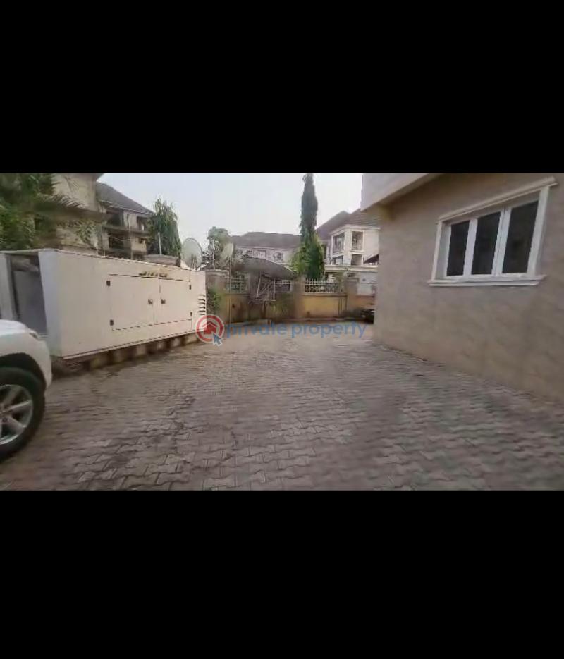 3 bedroom Block Of Flats For Sale Jabi Abuja Phase 2  - 2