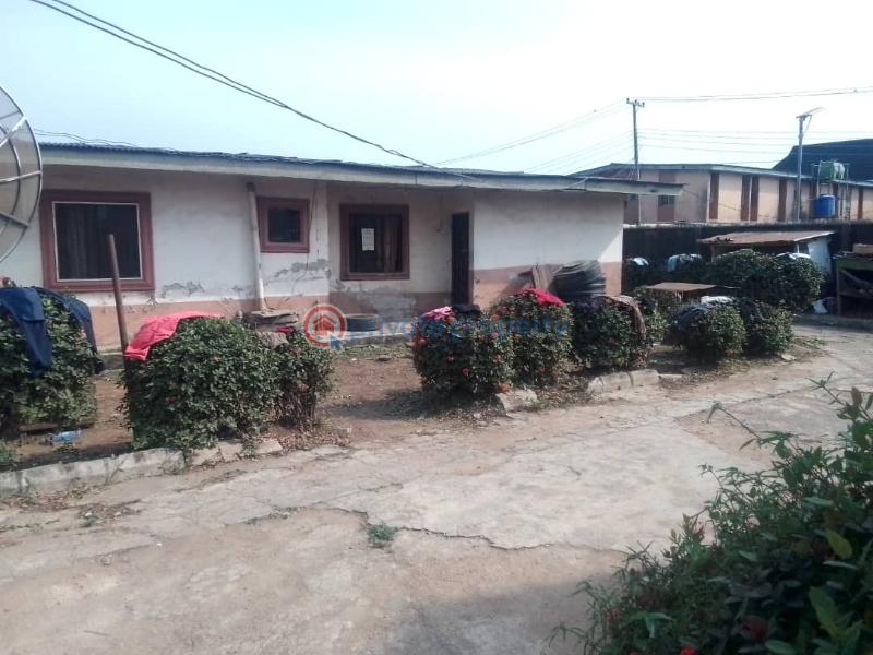 Bungalow For Sale Ponle Street Egbeda Egbe/Idimu Lagos - 5