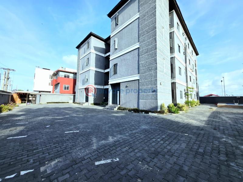 3 bedroom Flat & Apartment For Rent Lekki Right Lekki Phase 1 Lagos - 0