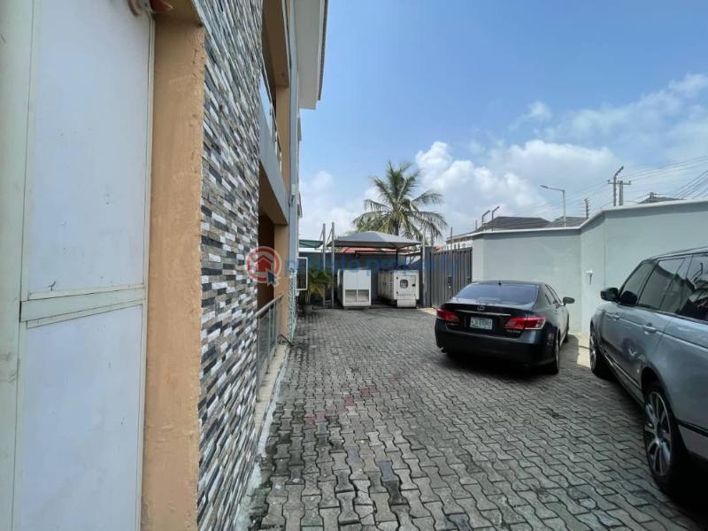 8 units of 3/2 bedroom apartment at lekki right for sale. lekki phase 1 - 8 Block Of Flats For Sale Lekki Right Lekki Phase 1 Lagos - 8