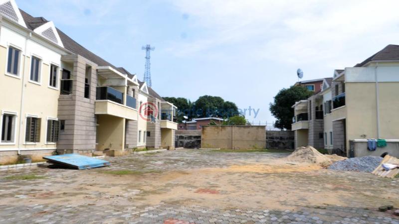 5 bedroom Townhouse For Sale Apapa GRA Lagos - 1