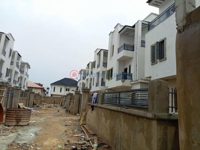 5 bedroom Duplex For Sale Golden Estate Amuwo Odofin Lagos - 17