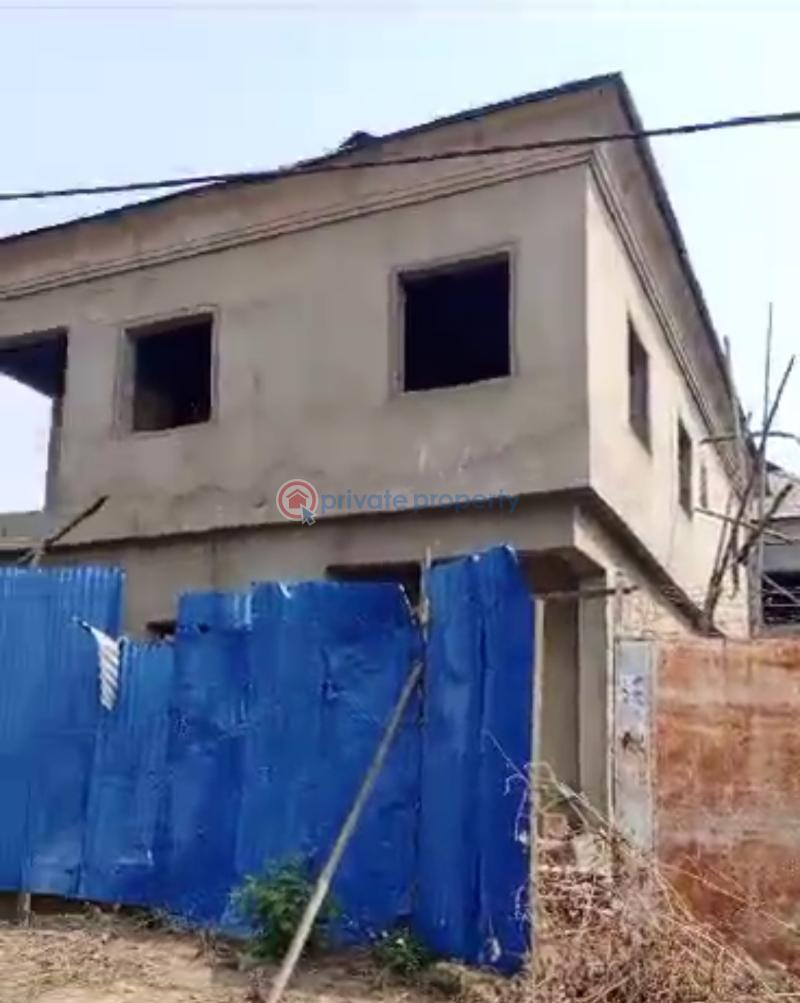 4 bedroom Semi detached Duplex For Sale 10 Odehinde Street, Felele Molete Ibadan Oyo - 0