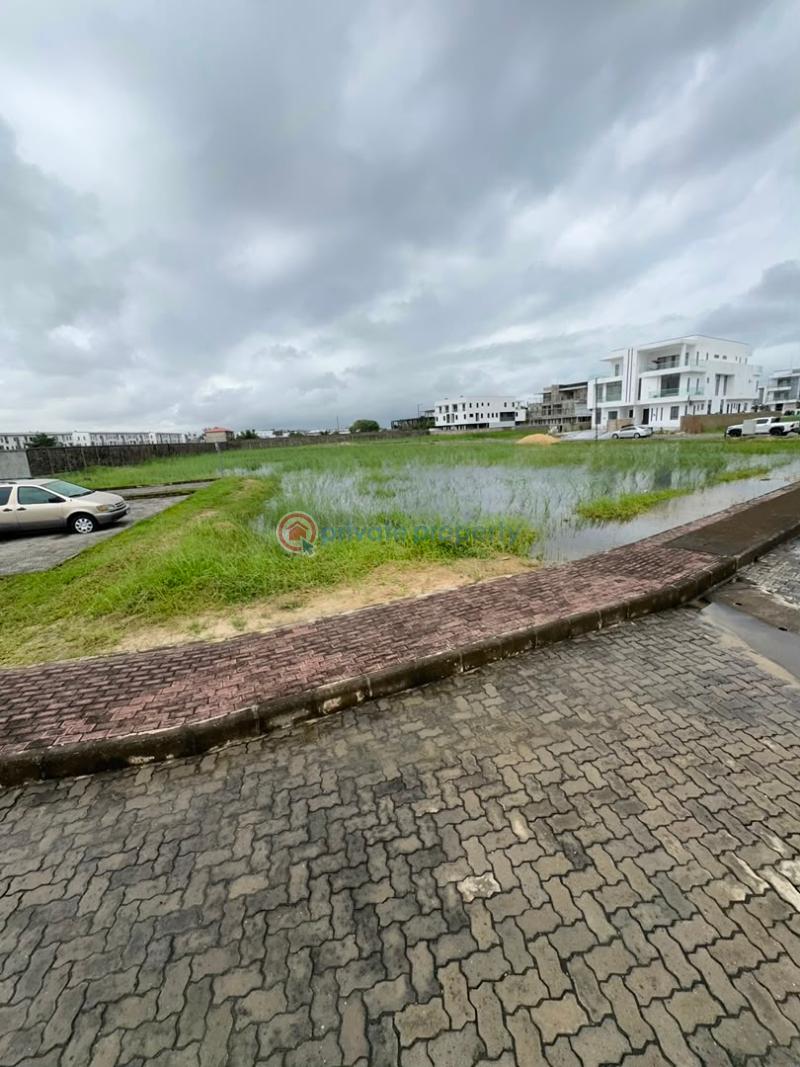 Land For Sale Hampton Bay Estate Ikate Elegushi Lekki Lagos - 11