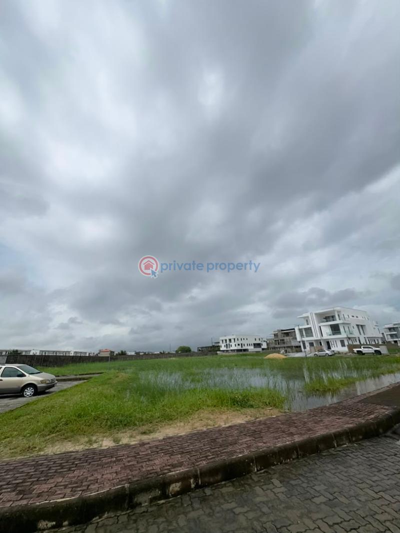 Land For Sale Hampton Bay Estate Ikate Elegushi Lekki Lagos - 1