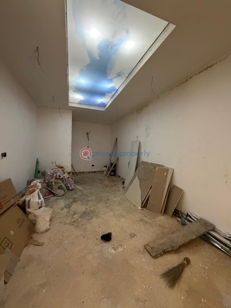 Shop For Rent Lekki Phase 1 Lagos - 7