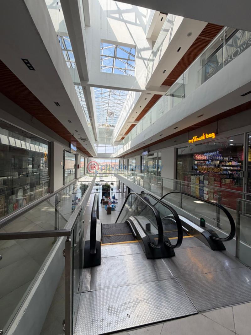 Shop For Rent Lekki Phase 1 Lagos - 2