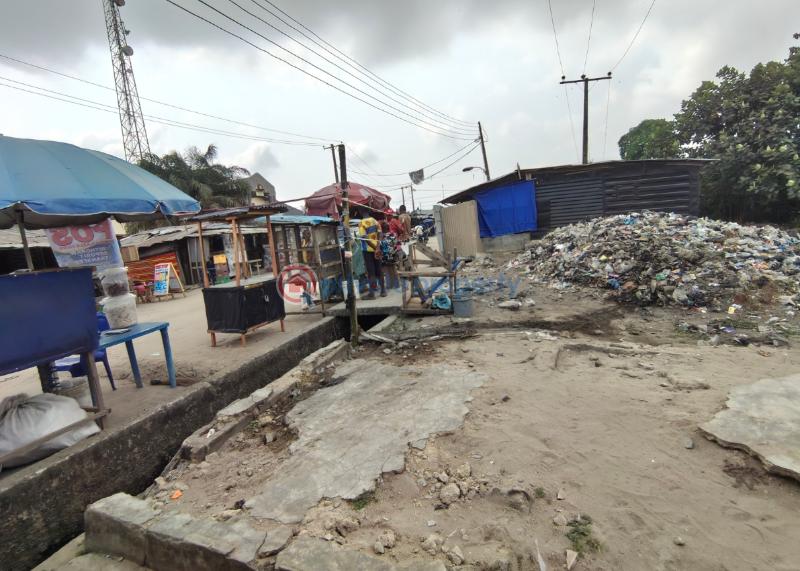 Land For Sale Igando Bustop. Off Lekki Epe Express Ibeju-Lekki Lagos - 1