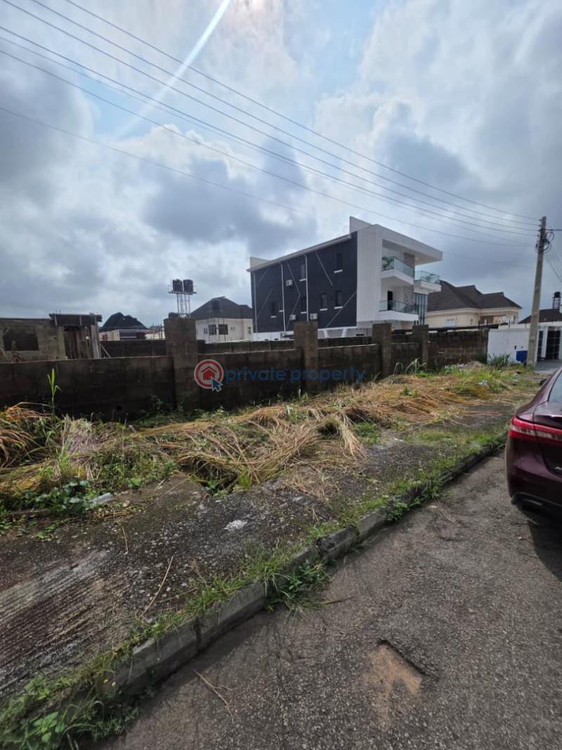 Land For Sale At Kolapo Ishola G.r.a., Ibadan Ibadan Oyo - 0