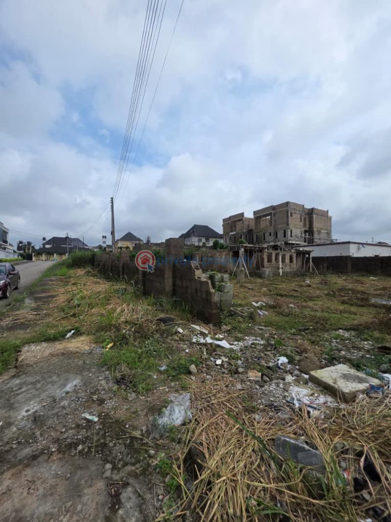 Land For Sale At Kolapo Ishola G.r.a., Ibadan Ibadan Oyo - 3