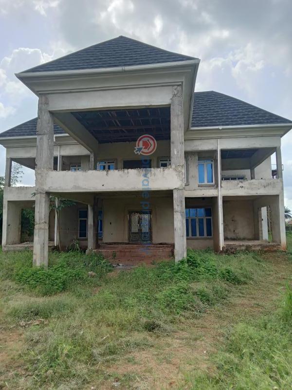 For sale 10 bedroom Hotel Okpanam Asaba Asaba Delta (PID 4PCBAM